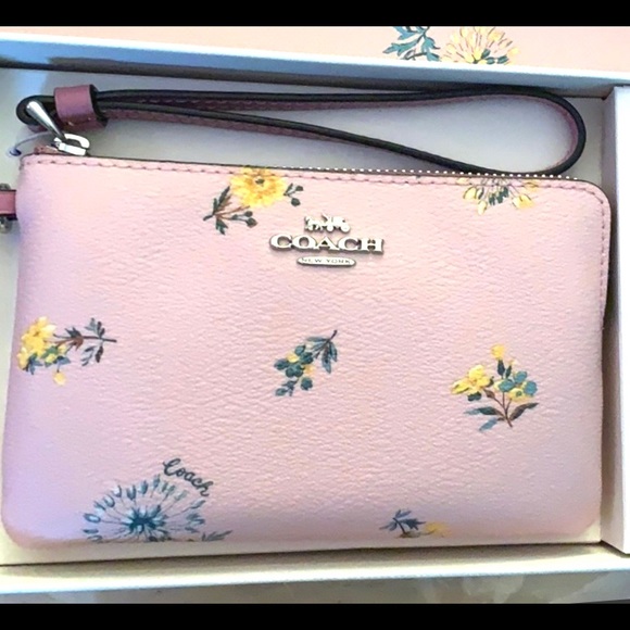 COACH Boxed Corner ZIP Wristlet / Dandelion Floral - Picture 13 of 16